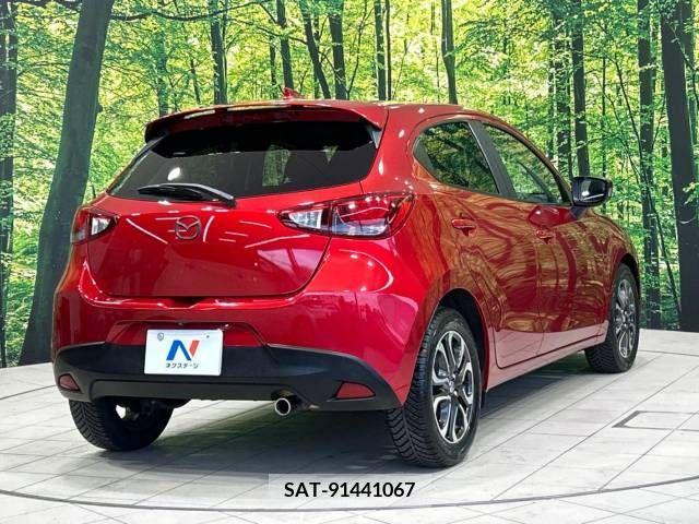 Mazda DEMIO 2015-08 351124-17