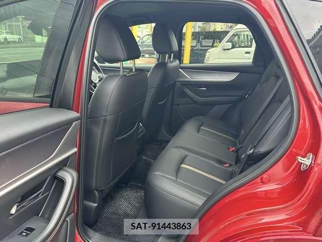 Mazda CX-60 2022-09 266160-8