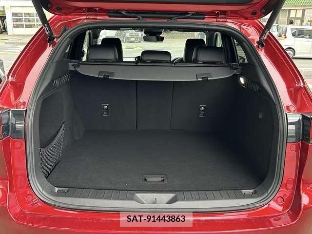 Mazda CX-60 2022-09 266160-14
