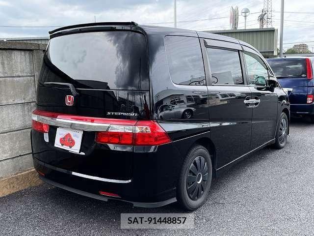 Honda STEP WGN 2009-04 286077-2