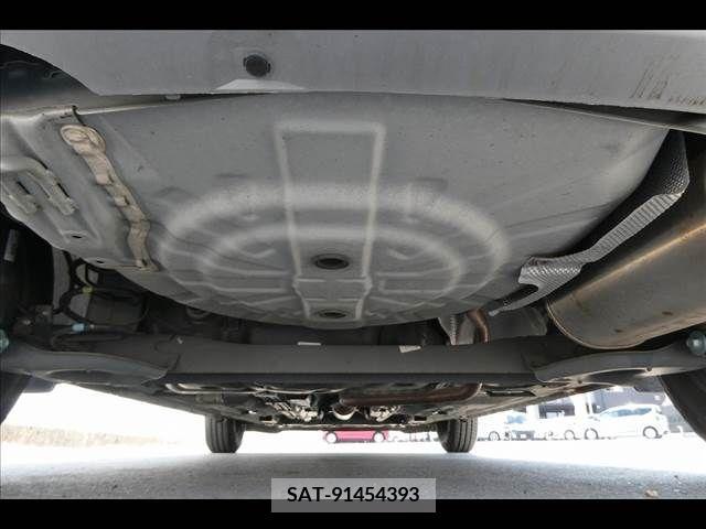 Nissan NOTE 2016-03 210971-13