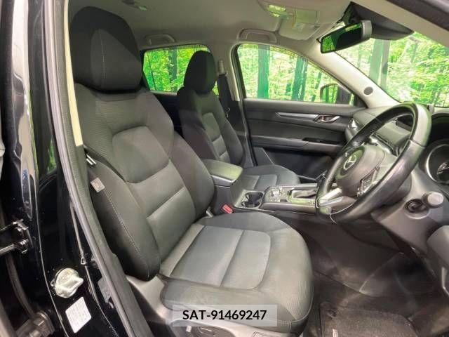 Mazda CX-5 2017-03 217097-9
