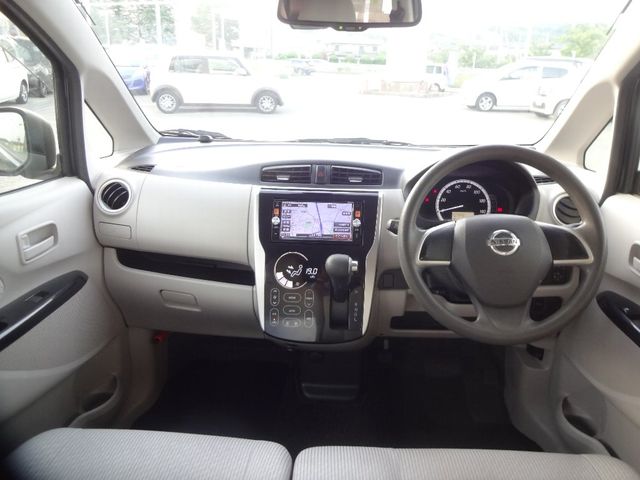 Nissan DAYZ 2015-05 4498-2