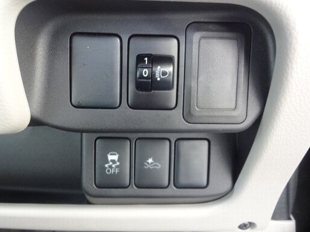 Nissan DAYZ 2015-05 4498-20