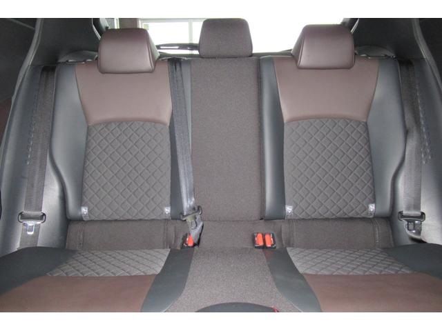 Toyota C-HR 2017-08 784-7