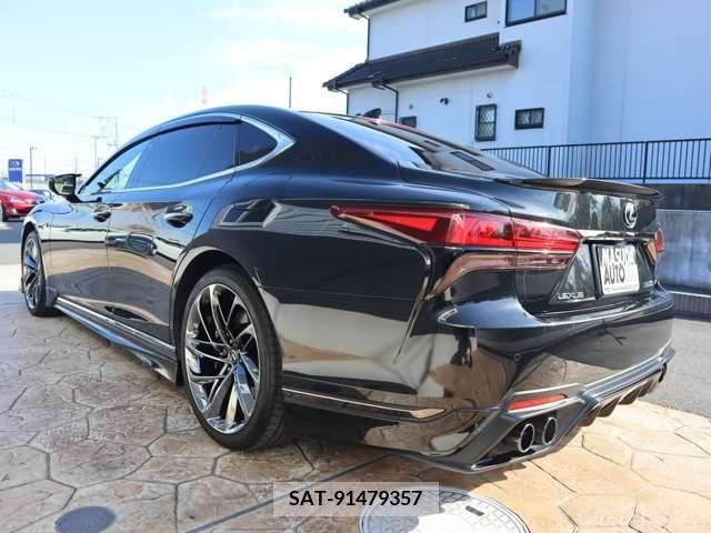 Lexus LS 2020-12 205149-4