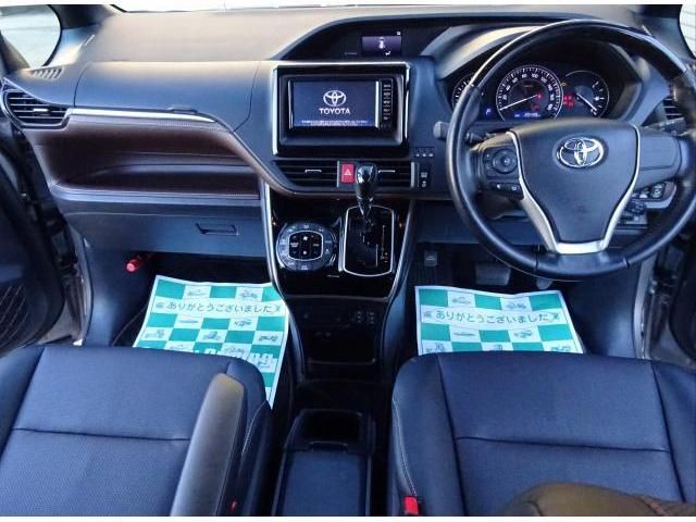 Toyota ESQUIRE 2017-11 3847-10