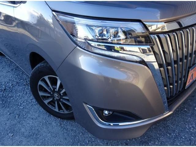 Toyota ESQUIRE 2017-11 3847-15