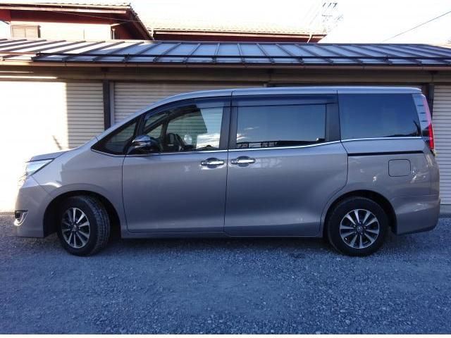 Toyota ESQUIRE 2017-11 3847-11