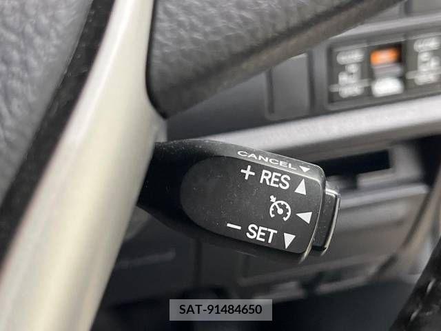 Toyota NOAH 2021-09 210535-7