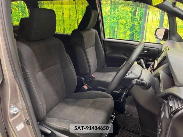 Toyota NOAH 2021-09 210535-8