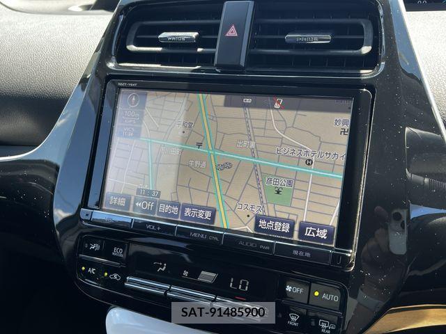 Toyota PRIUS 2016-07 381807-3