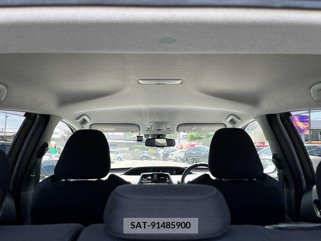 Toyota PRIUS 2016-07 381807-22