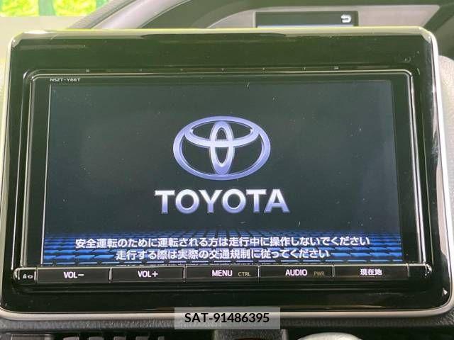 Toyota VOXY 2019-04 289937-2