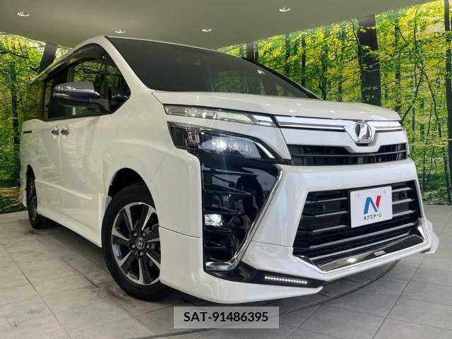 Toyota VOXY 2019-04 289937-9