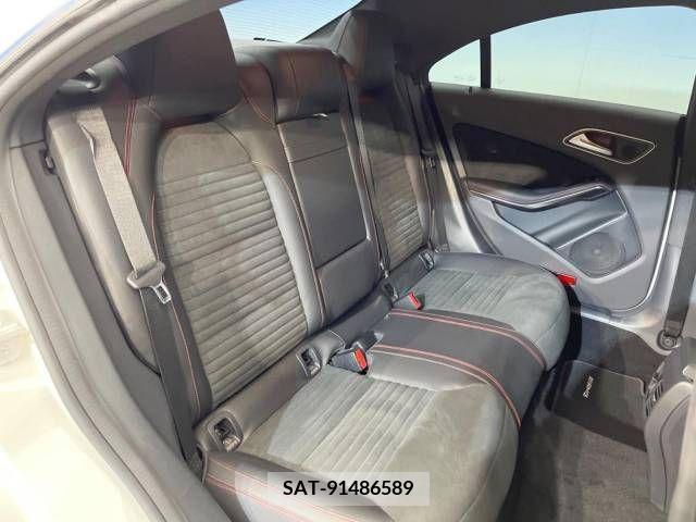 Mercedes Benz CLA-CLASS 2016-03 220819-9