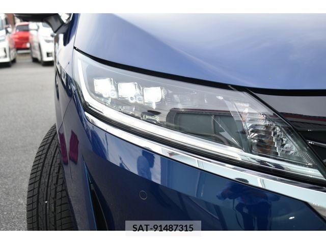 Nissan NOTE 2023-11 302511-21