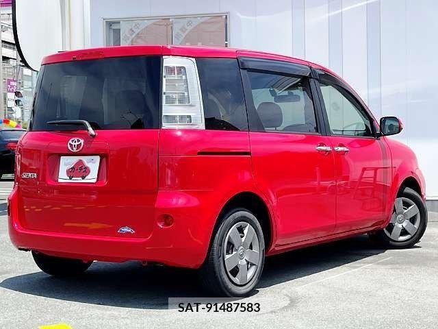 Toyota SIENTA 2014-01 313748-2