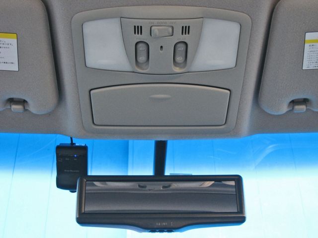 Nissan ELGRAND 2015-09 3795-15
