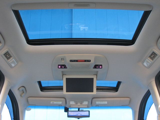 Nissan ELGRAND 2015-09 3795-7