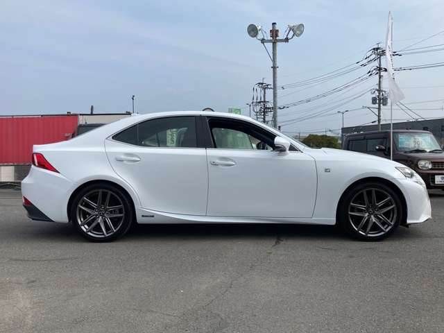 Lexus IS 2013-06 10673-2