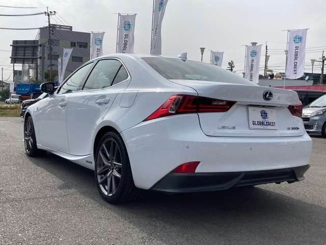 Lexus IS 2013-06 10673-5