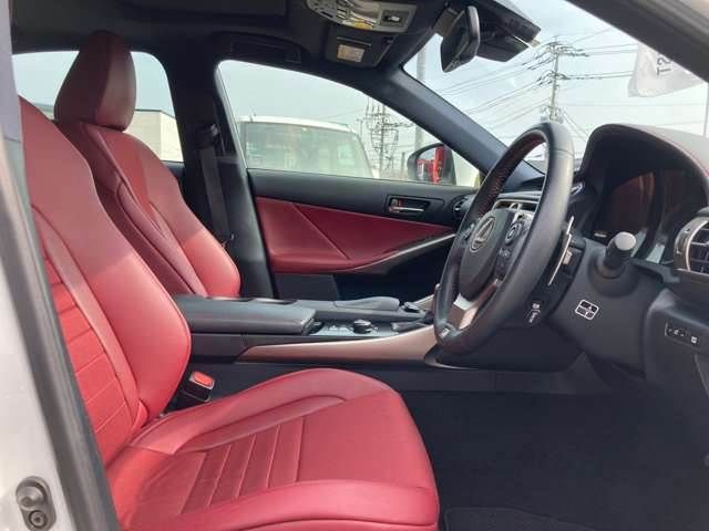 Lexus IS 2013-06 10673-15