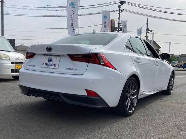 Lexus IS 2013-06 10673-4