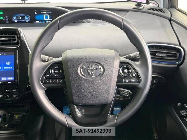 Toyota PRIUS 2020-02 214248-11