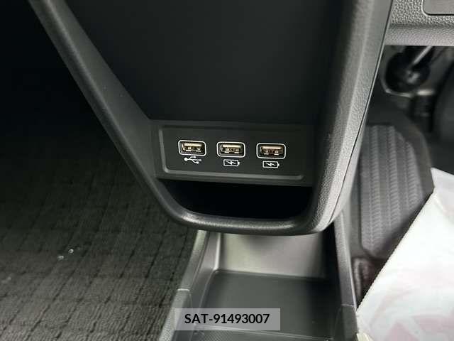 Honda N-ONE 2022-09 307639-15