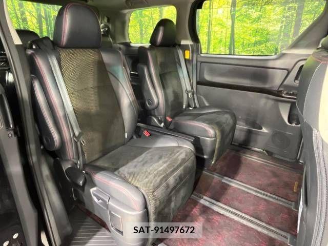 Toyota VELLFIRE 2014-12 211433-9