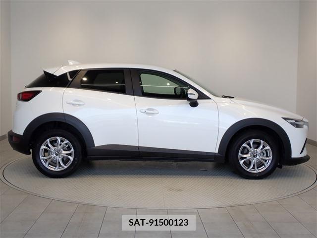 Mazda CX-3 2022-07 358425-9