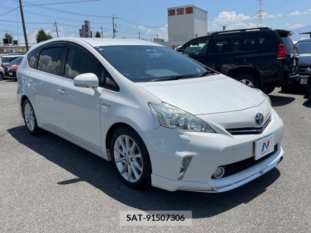 Toyota PRIUS ALPHA 2012-09 341848-16