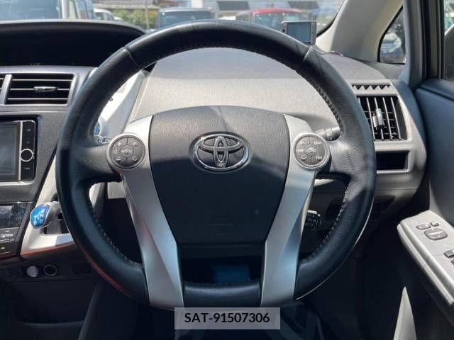 Toyota PRIUS ALPHA 2012-09 341848-11