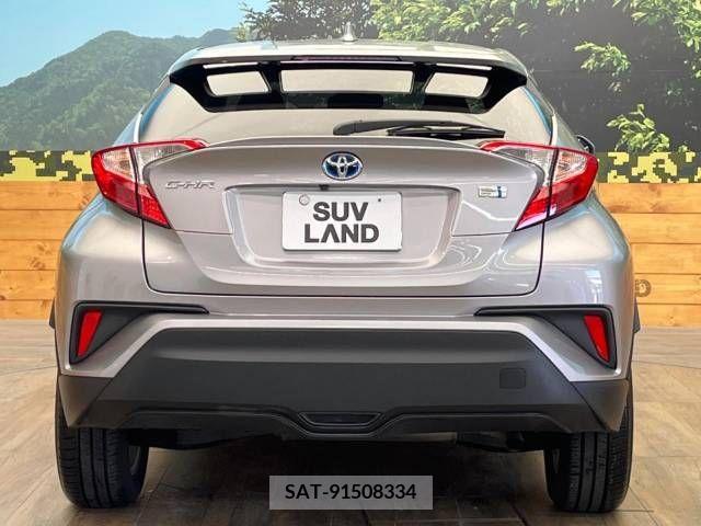 Toyota C-HR 2016-12 330768-15