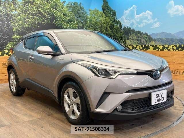 Toyota C-HR 2016-12 330768-16