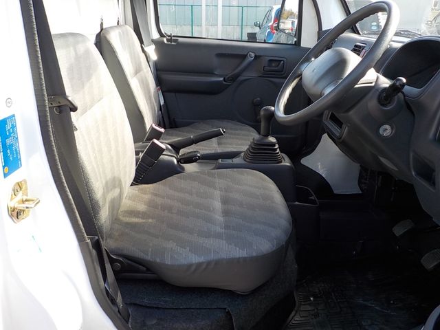 Suzuki CARRY TRUCK 2003-11 186400-9