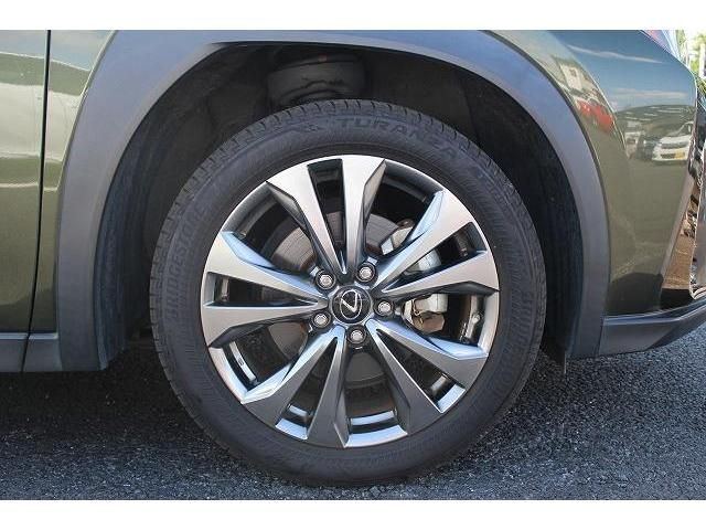 Lexus UX 2019-07 7653-12
