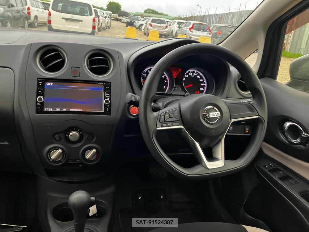 Nissan NOTE 2017-03 297683-19