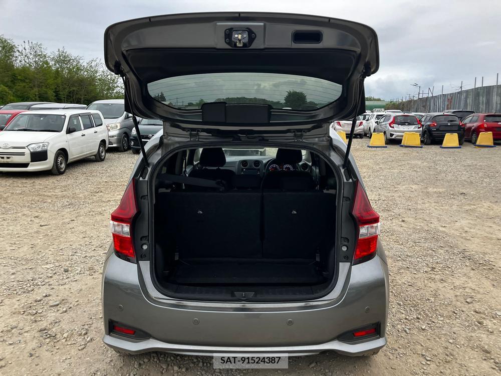 Nissan NOTE 2017-03 297683-23