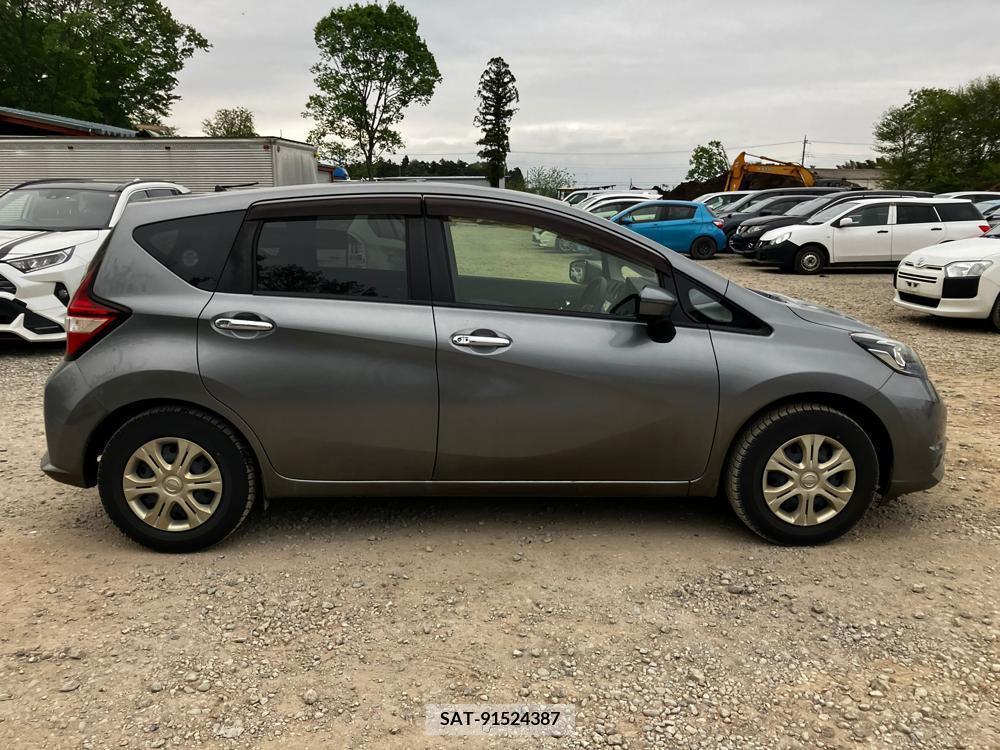 Nissan NOTE 2017-03 297683-5