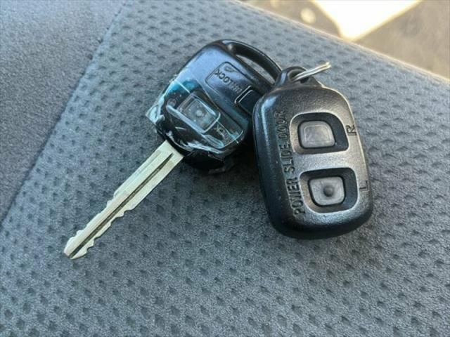 Toyota ALPHARD 2004-01 188750-27