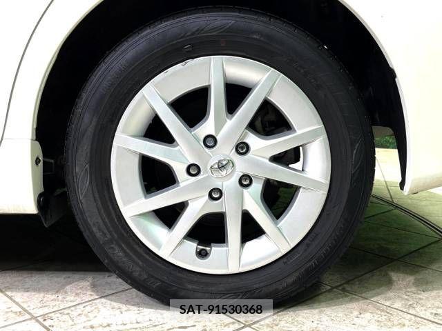 Toyota PRIUS ALPHA 2013-01 282429-13