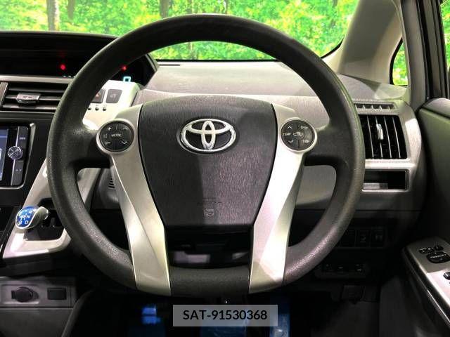 Toyota PRIUS ALPHA 2013-01 282429-8
