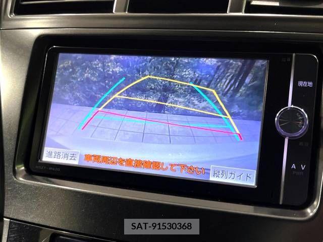 Toyota PRIUS ALPHA 2013-01 282429-4