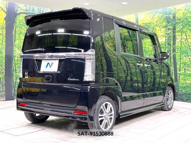 Honda N BOX CUSTOM 2017-03 212438-17