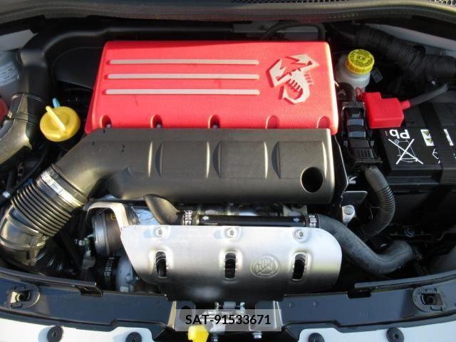 Abarth 595 2021-12 353177-19