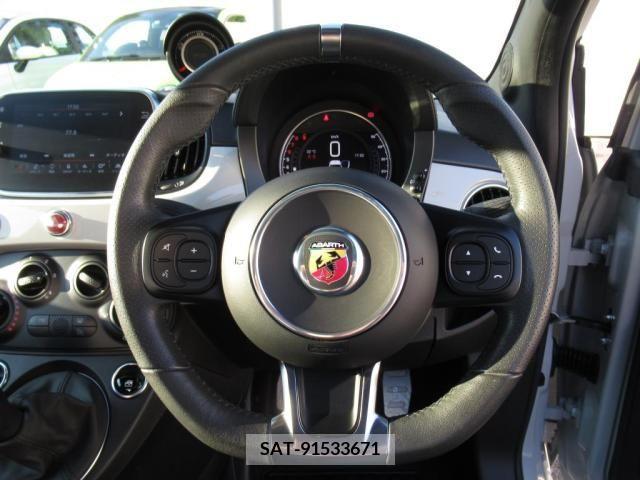 Abarth 595 2021-12 353177-18