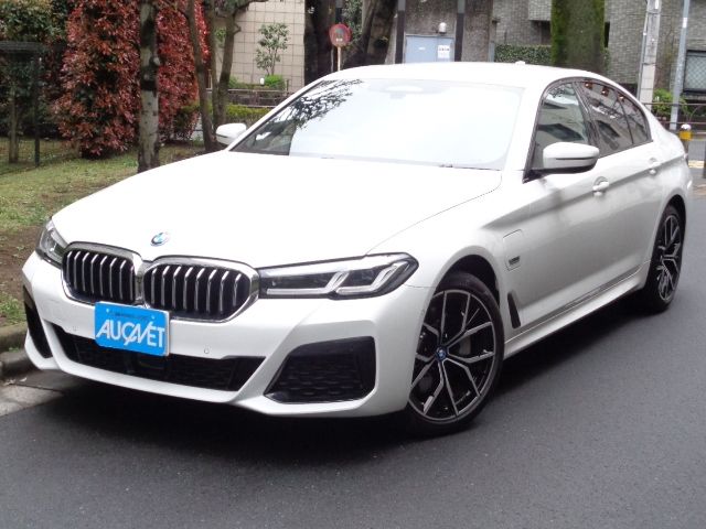 Bmw 5 SERIES 2022-11 1142-0