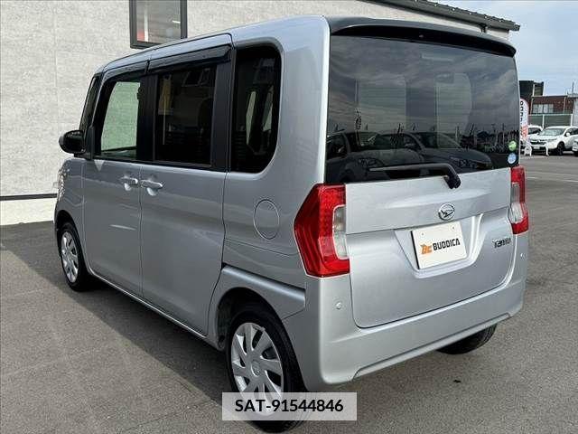 Daihatsu TANTO 2019-06 335411-12